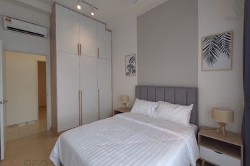 Gravit8 @ Klang South