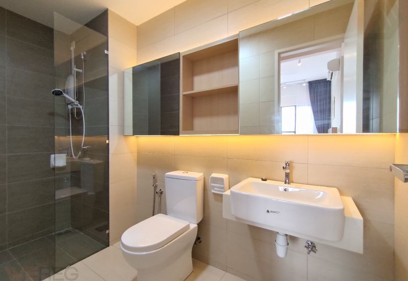 Gravit8 @ Klang South