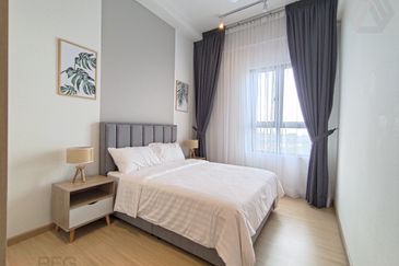 Gravit8 @ Klang South