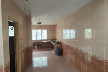 Port Klang (Pelabuhan Klang)