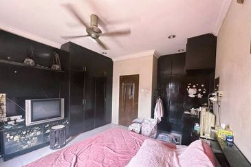 Taman Pelabuhan (Port Garden)