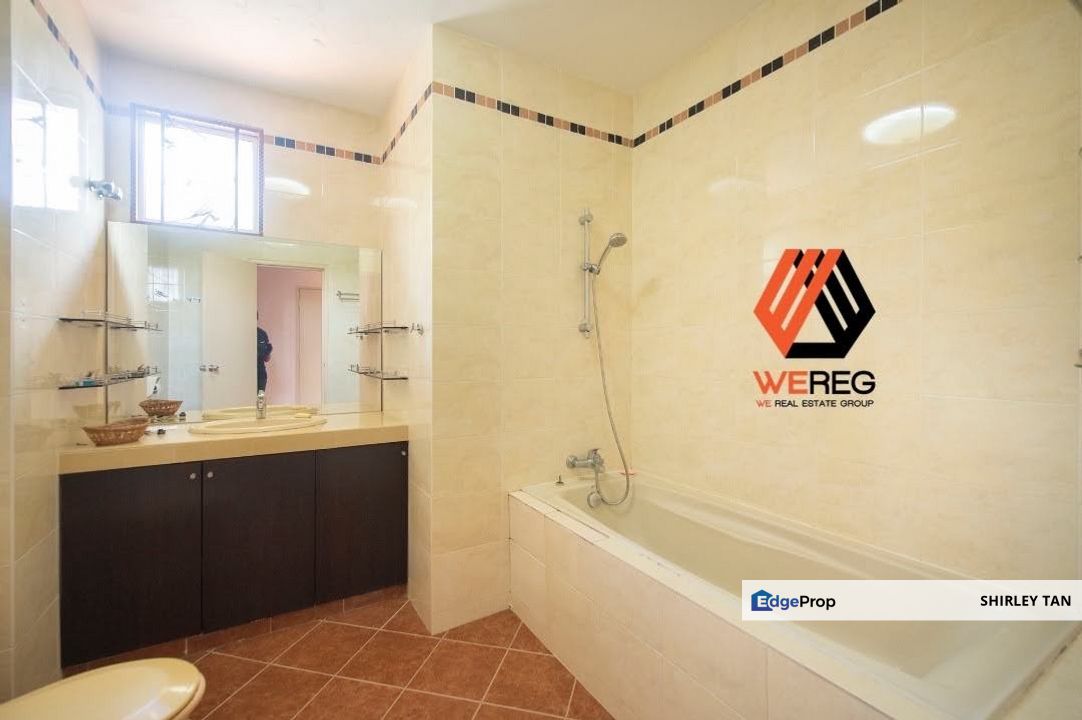 Kemuning palma, Kemuning Utama Shah Alam. 2 Storey Semid House for Sales 莎阿南双层半独立屋出售,永久地有保安❗❗  *Freehold *LA 35x70 *BU2600 *3+1R4B *Partial furnished , Selangor, Shah Alam