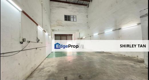 Klang Utama  Single Storey Link Factory LA : 30’x100’ BU : 2,790sf Approximately  Rental RM3,000  Available 15th Sept 2025  Contact Terance ☘️(REN 628, Selangor, Klang