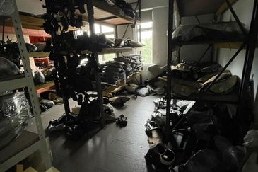 Jalan Bukit Kemuning