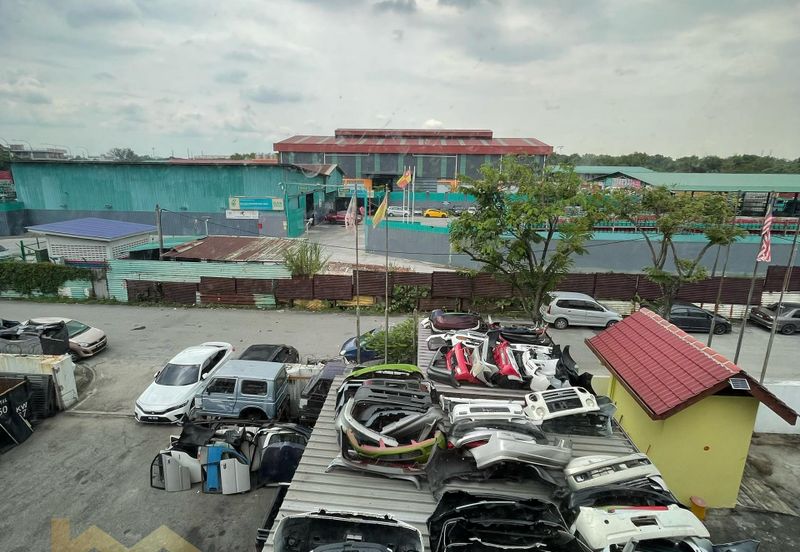 Jalan Bukit Kemuning