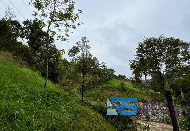 Tanah dusun berkonsepkan resort di Lenggeng, N9