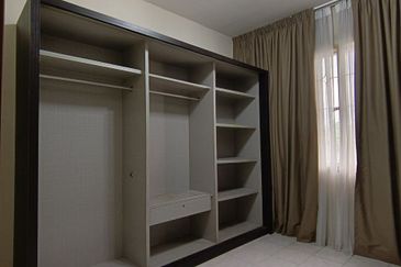 Vista Pinggiran, Taman Pinggiran Putra