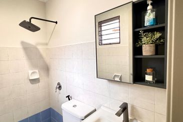 [FREEHOLD & NICE INTERIOR] Double Storey Terrace (Intermediate), Putra Heights, Subang Jaya 