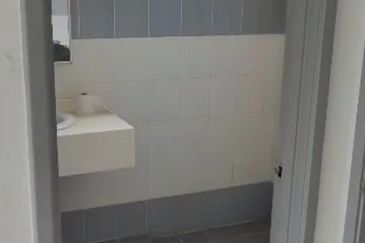 Saujana Aster, Precinct 11