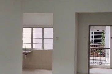 Saujana Aster, Precinct 11