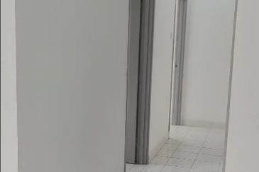 Saujana Aster, Precinct 11