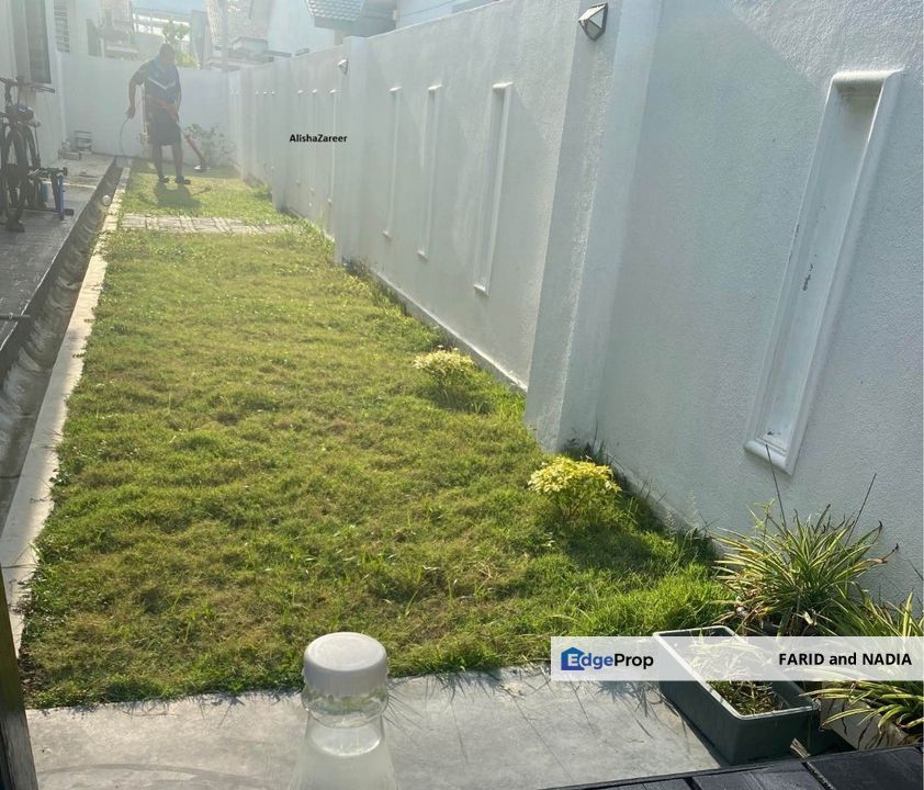 [Facing Open & Renovated] Single Story Terrace (End Lot), Bandar Mahkota Banting, Selangor, Banting