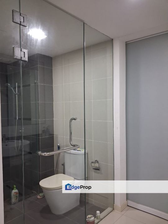 Fully Furnished Intermediate Unit for Rent (Green View), Selangor, Tropicana