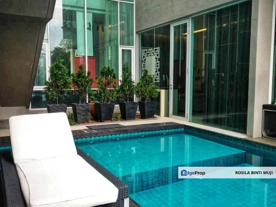[HOUSE WITH PRIVATE POOL INSIDE] 3Sty Bungalow , Selangor, Cyberjaya