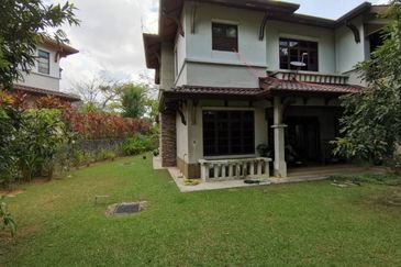 [ RUMAH CANTIK NEGO ] 2Tkt Banglo