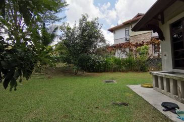 [ RUMAH CANTIK NEGO ] 2Tkt Banglo