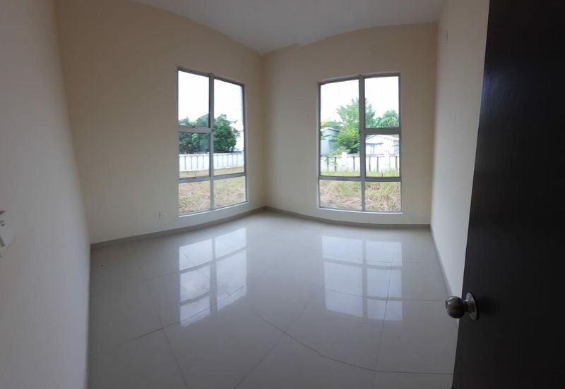 [ FREEHOLD ] 2Sty Bungalow Timur Enstek 