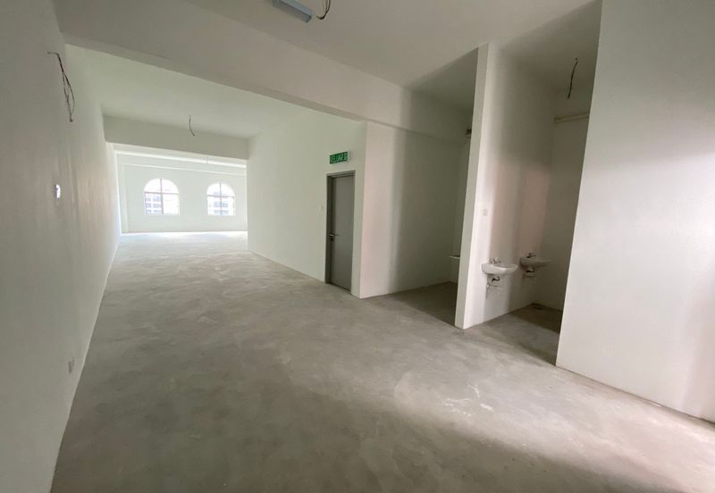 [ LIMITED UNIT BRAND NEW ] Shoplot facing mainroad at Rawang 