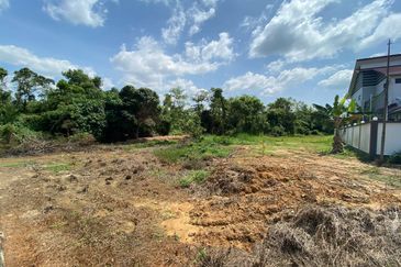 Persiaran Desa Pinggiran Putra 