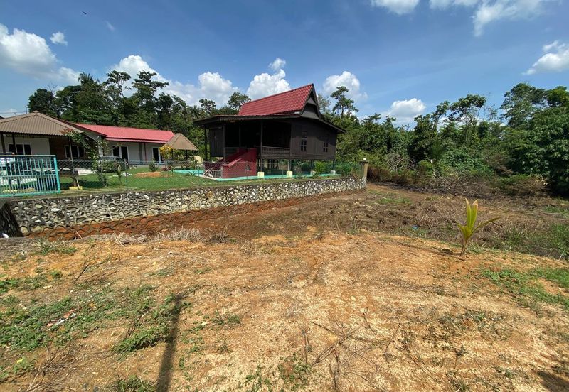 Persiaran Desa Pinggiran Putra 