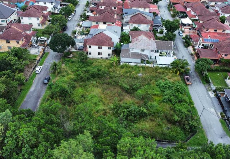 Taman Seroja, Bandar Baru Salak Tinggi