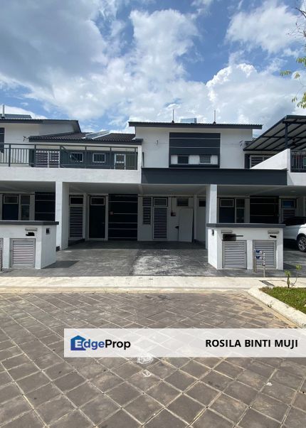 [ RUMAH CANTIK ] Town House di Cybersouth , Selangor, Dengkil