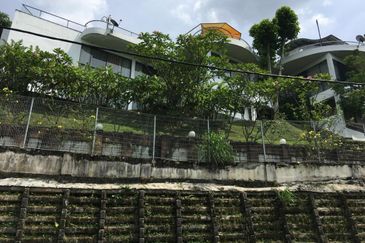 Gasing Heights (Bukit Gasing)