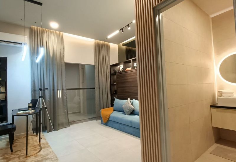 [ WALKING DISTANCE TO LRT STATION ] New Condo at Damansara