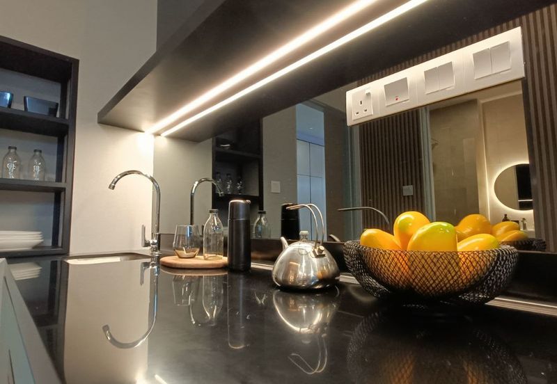 [ WALKING DISTANCE TO LRT STATION ] New Condo at Damansara