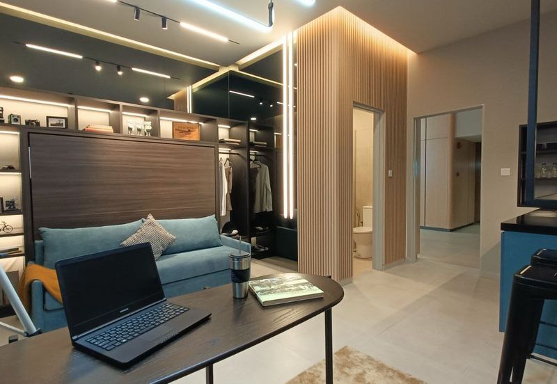 [ WALKING DISTANCE TO LRT STATION ] New Condo at Damansara