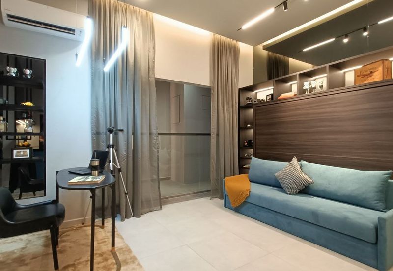 [ WALKING DISTANCE TO LRT STATION ] New Condo at Damansara