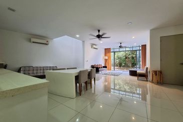 Mirage By The Lake @ Perdana Lakeview West