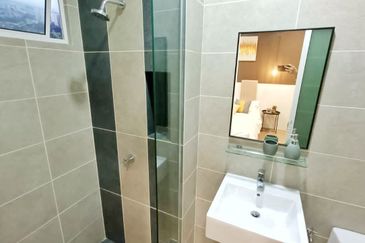 [ FULL LOAN & FREEHOLD ] Final Release Golf View Services Apartment at Plaza @ Kelana Jaya Residences    