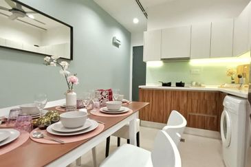 [ FULL LOAN & FREEHOLD ] Final Release Golf View Services Apartment at Plaza @ Kelana Jaya Residences    