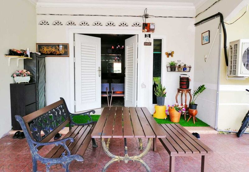 Taman Dato Hormat, Telok Panglima Garang