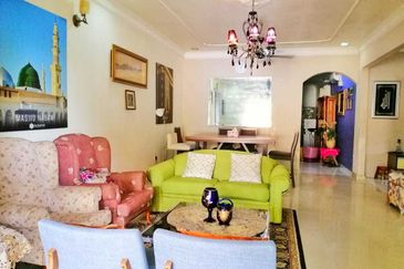 Taman Dato Hormat, Telok Panglima Garang