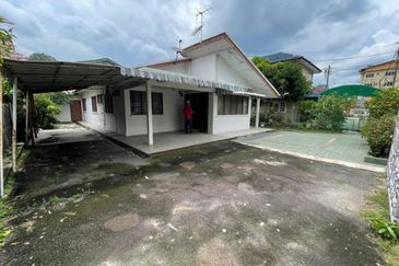 Jalan Datuk Keramat 