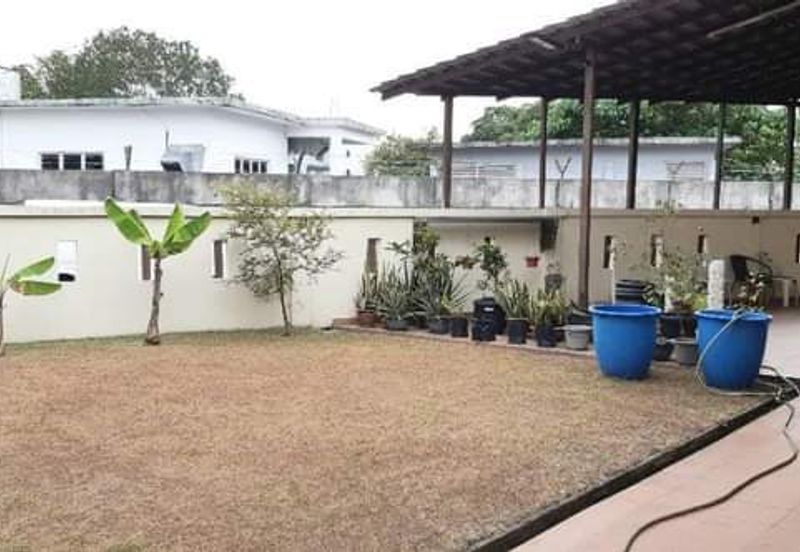 Seksyen 33, Shah Alam