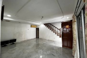 Jalan Wawasan Ampang 