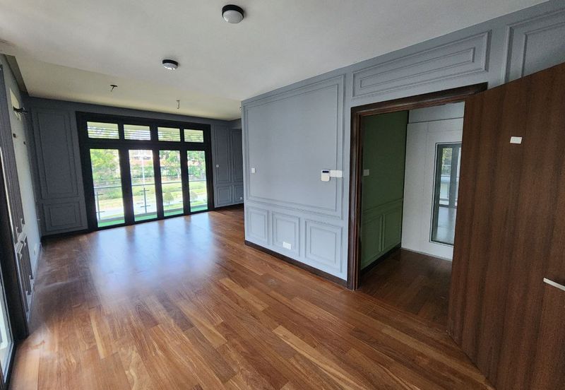 DANAU SURIA, PRESINT 16