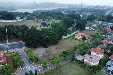 [ EXCLUSIVE AREA ] Tanah Banglo di Presint 10 Putrajaya 