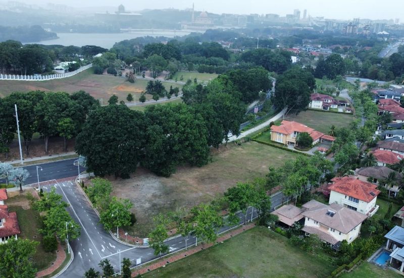 [ EXCLUSIVE AREA ] Tanah Banglo di Presint 10 Putrajaya 