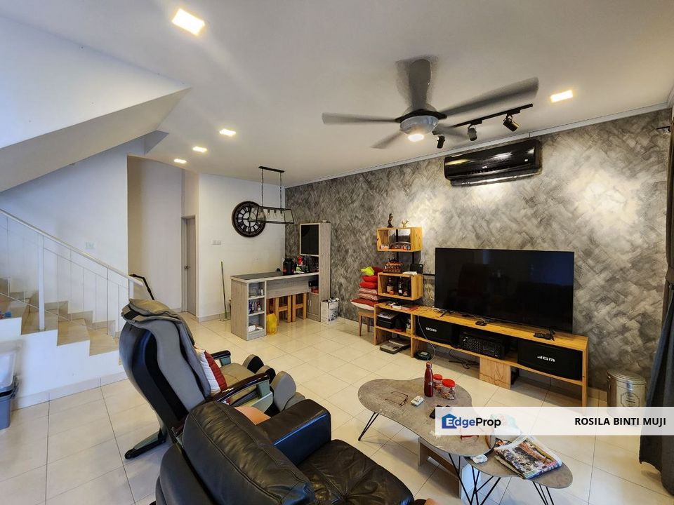 [ END LOT FACING OPEN ] 2Sty House Reno at Hillpark 3 Kajang , Selangor, Kajang