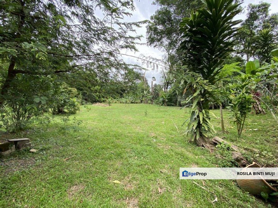 [ CORNER ] Banglo Lot di Kemensah Heights , Selangor, Ampang