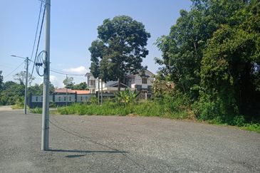 Taman Desa Pinggiran Bayu