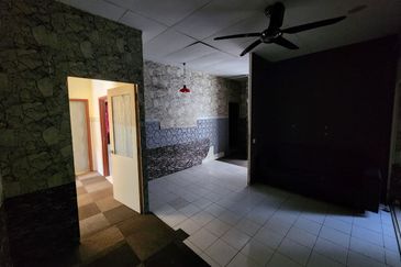 Jalan Bandar Putra Permai 4/2