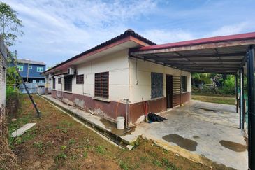 Jalan Bandar Putra Permai 4/2