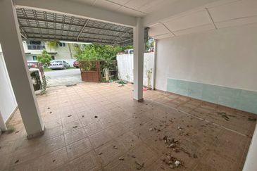 Jalan SP 7 @ Bandar Saujana Putra