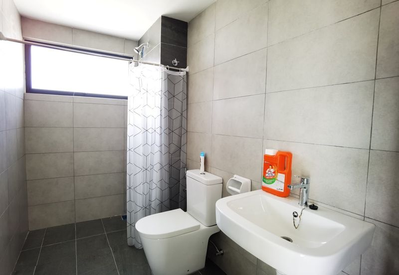 [ FACING OPEN ] 2Sty House Corner Lot Mahkota Hill Semenyih (Woodburry)  