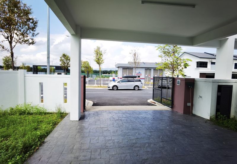 [ FACING OPEN ] 2Sty House Corner Lot Mahkota Hill Semenyih (Woodburry)  